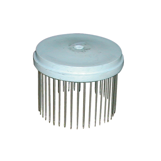 CAGE A POINTES METAL