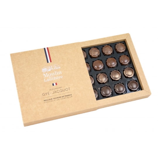 COFFRET 16 CAPSULES PRALINE ASSORTIES (100 g)