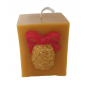 BOUGIE: CUBE AVEC POMME DE PIN