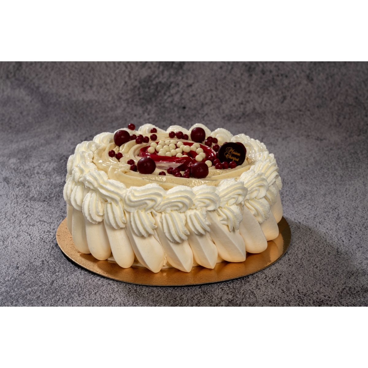 VACHERIN MERINGUE ET GLACE VANILLE / SORBET FRAMBOISE (6/8 p